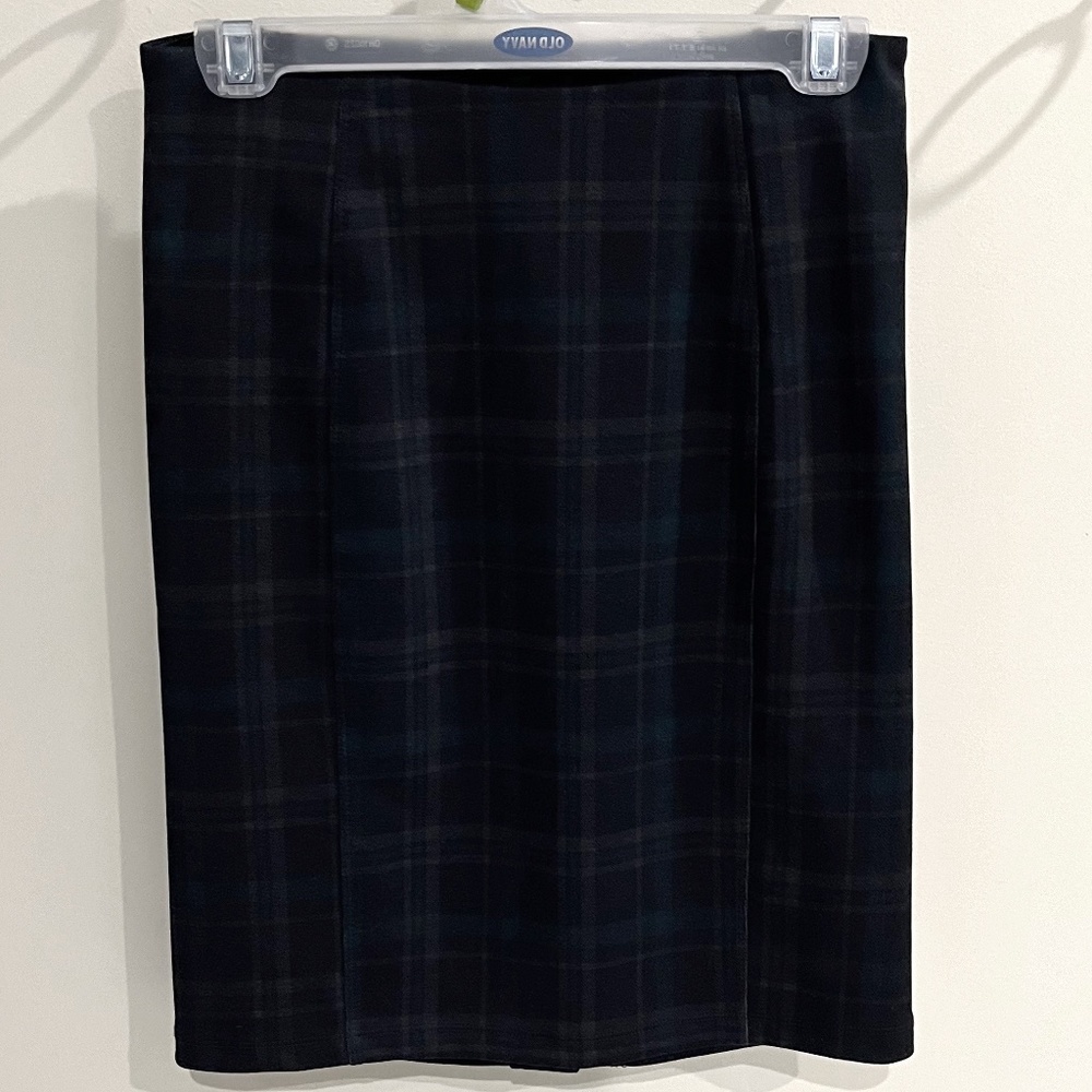 Liverpool Los Angeles | Plaid Pencil Skirt | Black Evergreen | 2P